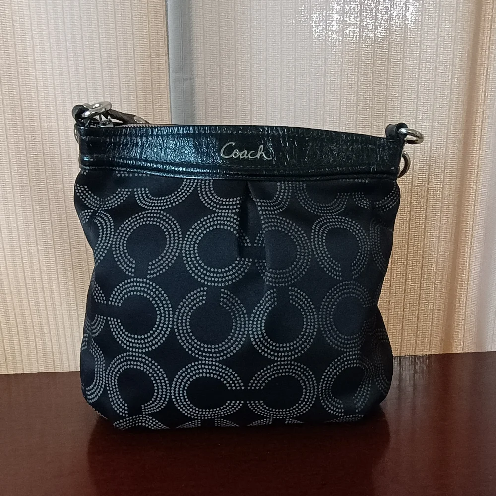 Coach Ashley Dotted Op Art Black Jacquard & Leather Shoulder Bag